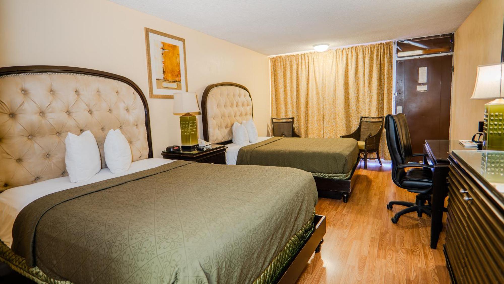 G T Hotels Inn & Suites Extended Stay Вікторвілл Екстер'єр фото